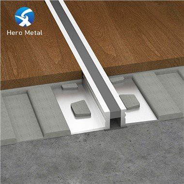 Flexibilná podlahová dilatačná škára